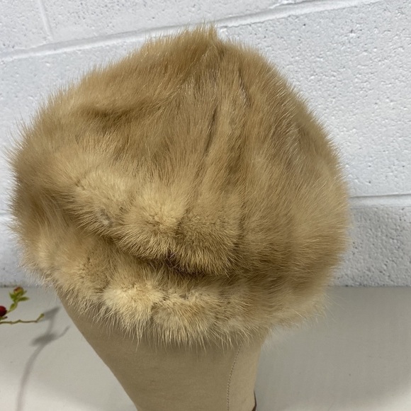NWT Vintage mink tail hat - Picture 2 of 12